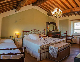 Camere - Camera Matrimoniale Verde - Posti Letto 2 + 1 - Casa Vacanze Garfagnana - Lucca